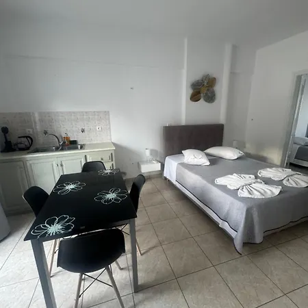 Villa Tania R Guest house